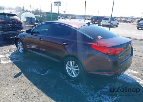 2013 Kia Optima Lx z USA, uszkodzony, nr VIN 5XXGM4A7XDG241462